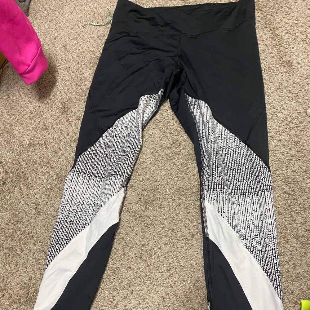 Under Armour running leggings